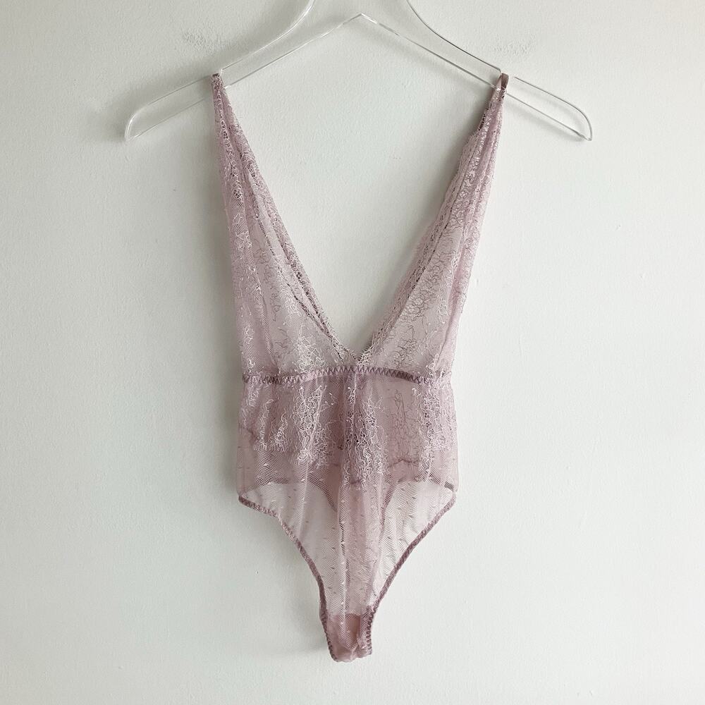 Victoria's Secret Medium Lace Thong Teddy Mauve Crossback Purple Pink Lingerie